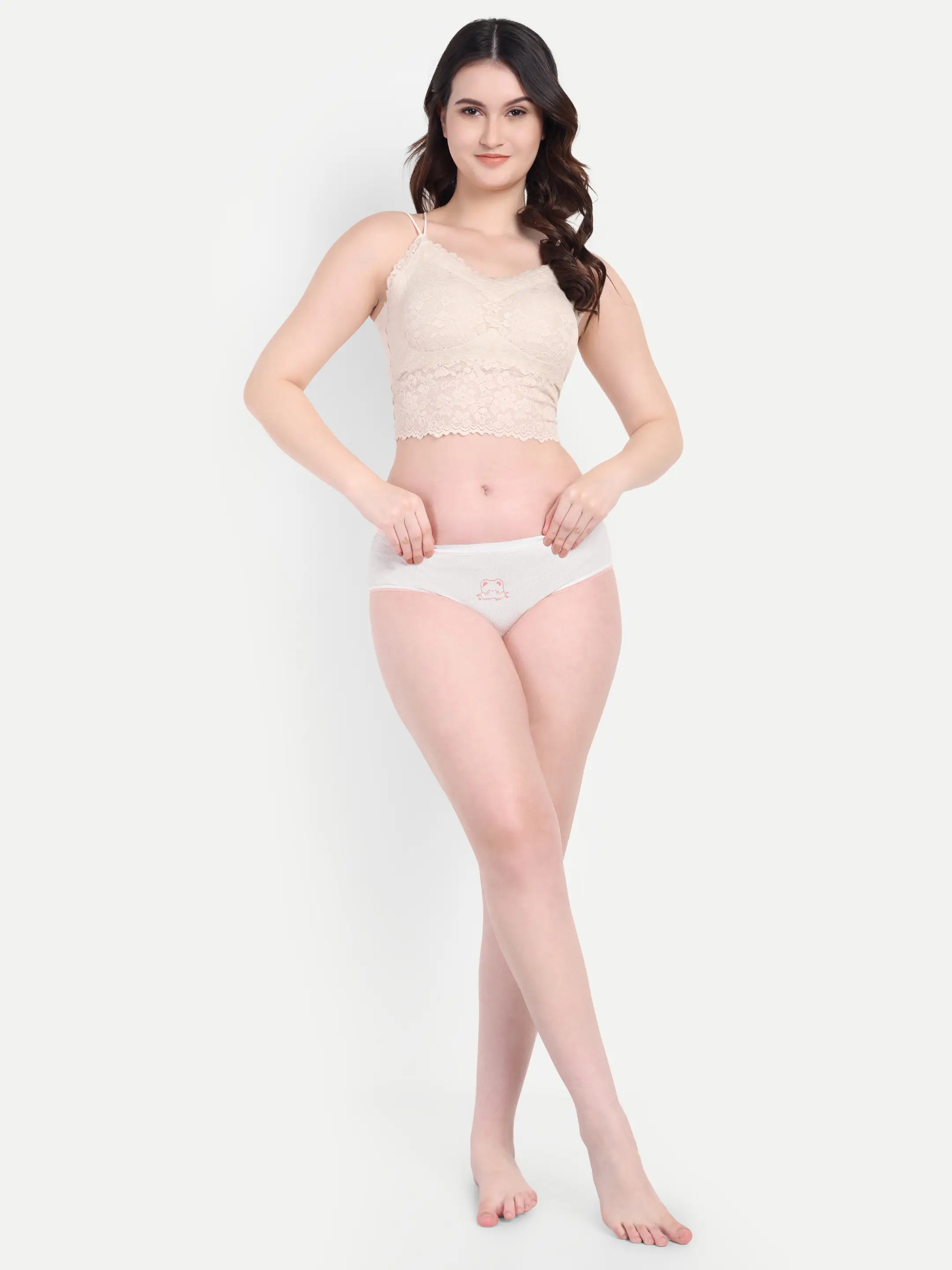 ecomm female shoot